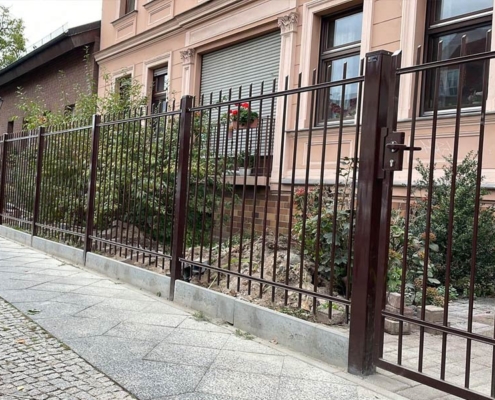 Klassische Tore und Zaune aus Polen Klassische Tore und Zaune aus Polen