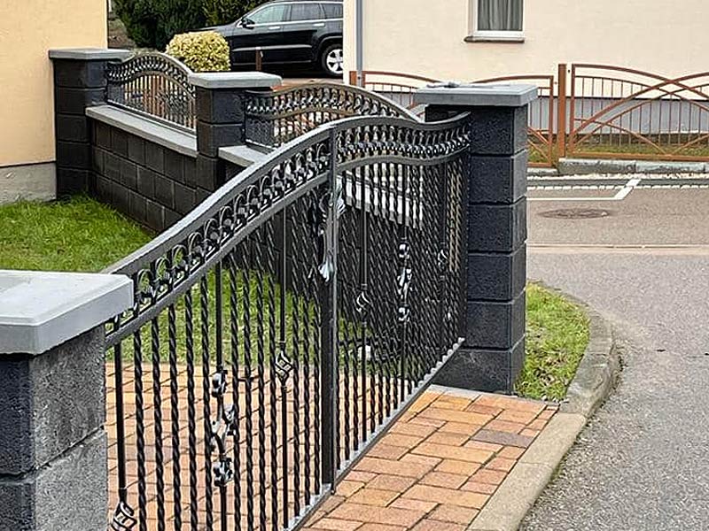 Klassische Tore und Zaune aus Polen Klassische Tore und Zaune aus Polen